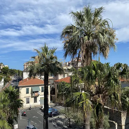 La Casa Fra La Storia E Il Mare Apartament Imperia